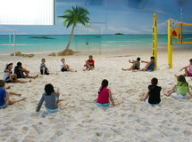 Beach Center Hamburg, Karibik Strandszene Wandmalerei, Wandbemalung, Wandgemälde, Hallenbemalung, Wandbild, Strandbild, Strand, Beachhalle, Fassadenmalerei, Fassadenbilder, Strandlandschaft, Airbrushdesign, smart art, Airbrusher Martin Dippel, Hamburg, Berlin, Ruhrgebiet