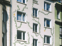 Mehrfamilienhaus Dortmund, Rankenmotiv Wandmalerei, Wandbemalung, Wandgemälde, Wandbild, Freienhaus, Bemalung, Lanschaftsmalerei, Landschaftsbilder, Wandmaler, Lüftlmalerei, Garage, Malerei, Garagenwand, Bilder, Gestaltung, Airbrush, smart art, Airbrusher Martin Dippel, Dortmund